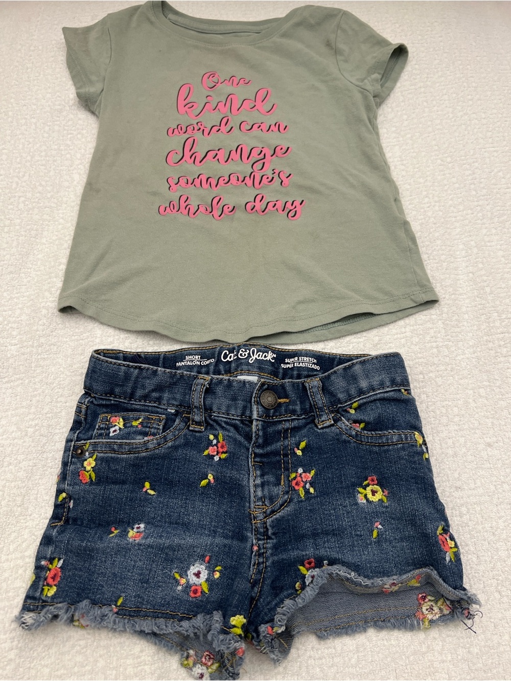 wonder nation Sage Green Tee with & Cat & Jack flowered shorts